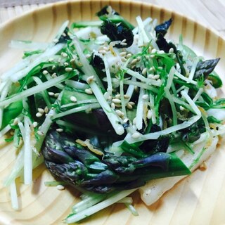 アスパラと水菜のホットだしサラダ